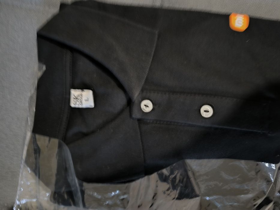 Продаю.    Футболки