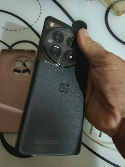 Oneplus 12  12/256 GB impecabil liber retea