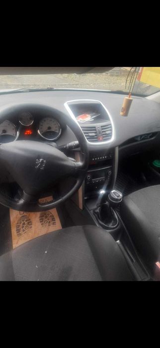 PEUGEOT 207 2008 — imagine 3
