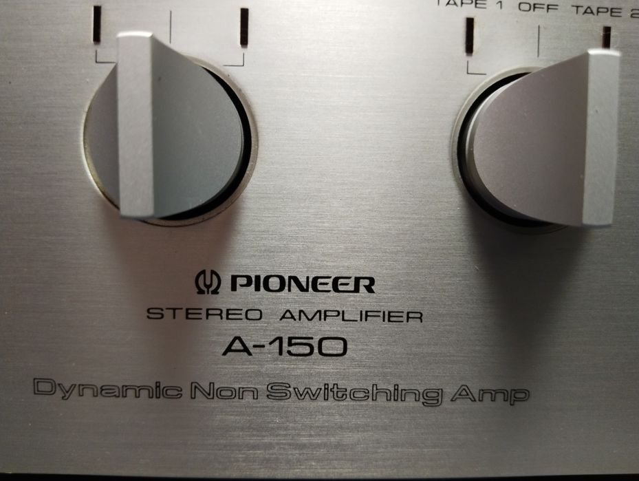 Pioneer A-150 stereo