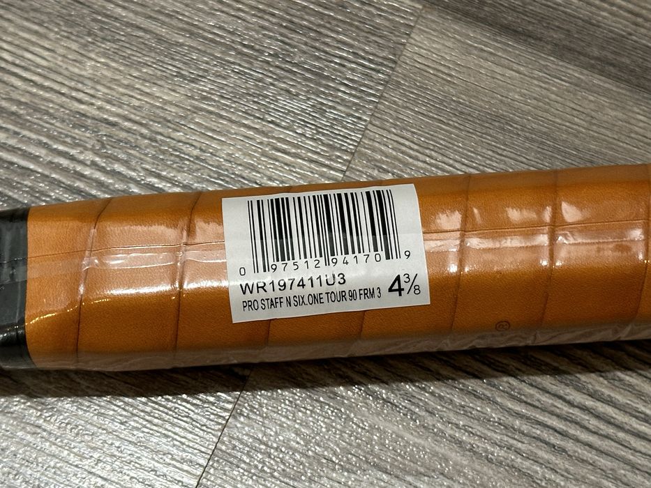 Wilson Pro Staff N SIX.ONE TOUR 90 2025