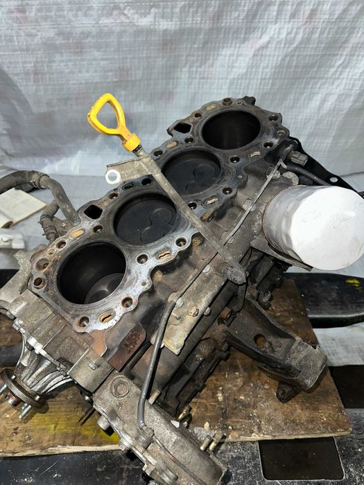 Блок двигателя заряженный Toyota 1KZ