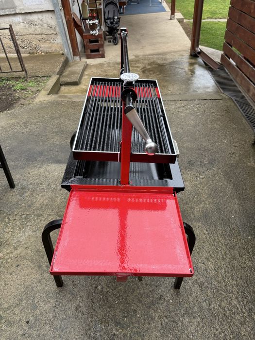 Grill metalic reglabil