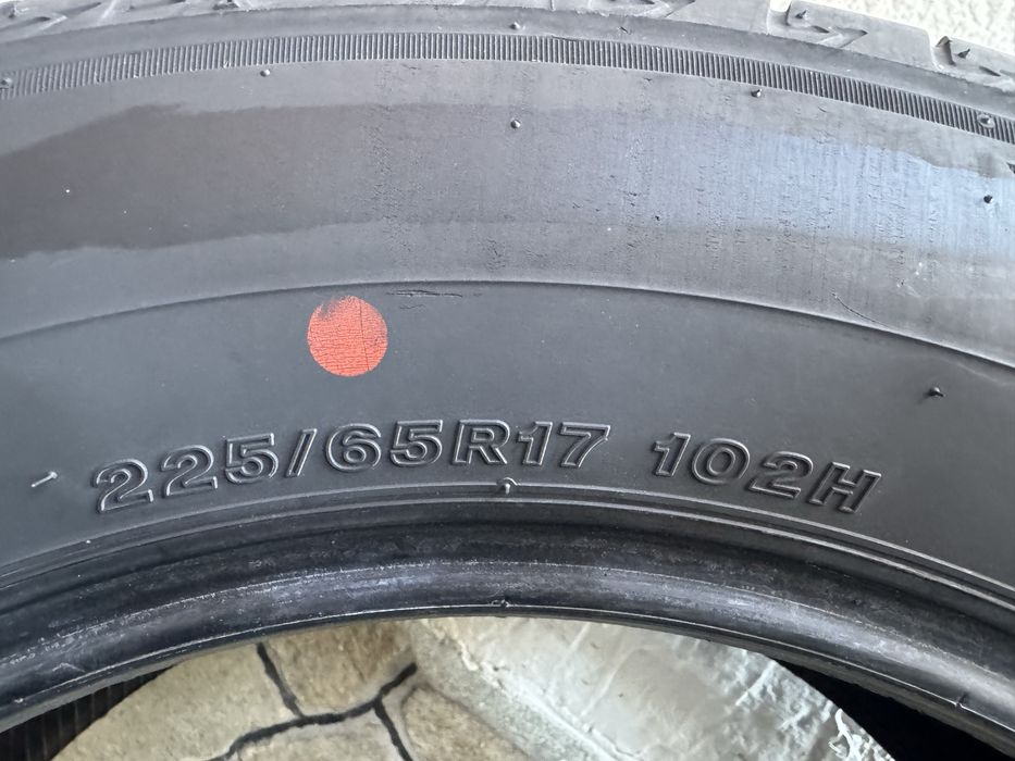 225 65 17 Bridgestone