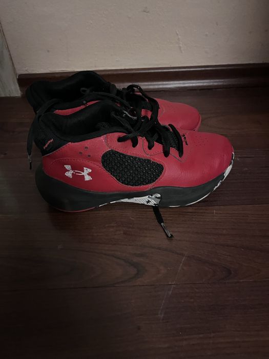 Under armour баскетболни обувки