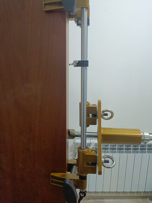 Новый инструмент для двер продаётся