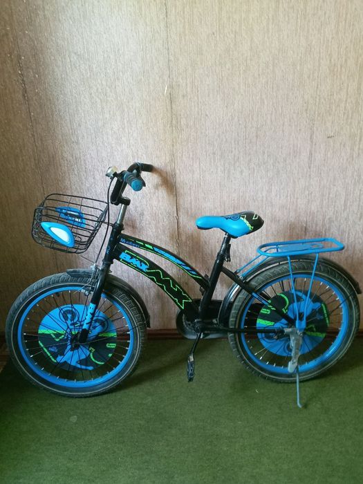 Velik BMX sotiladi