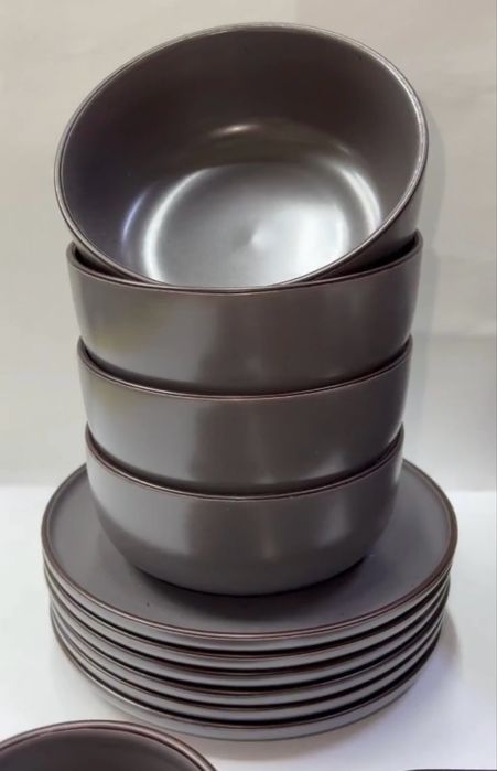 Подам сервиз на 6 персон