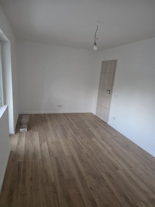 AP 2cam 2bai 61m.p, incalz pardoseala, tripan ,stradal Sos Giurgiului