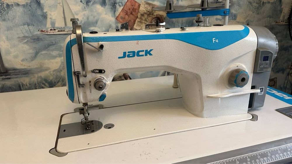 Jack F4 швейные машины