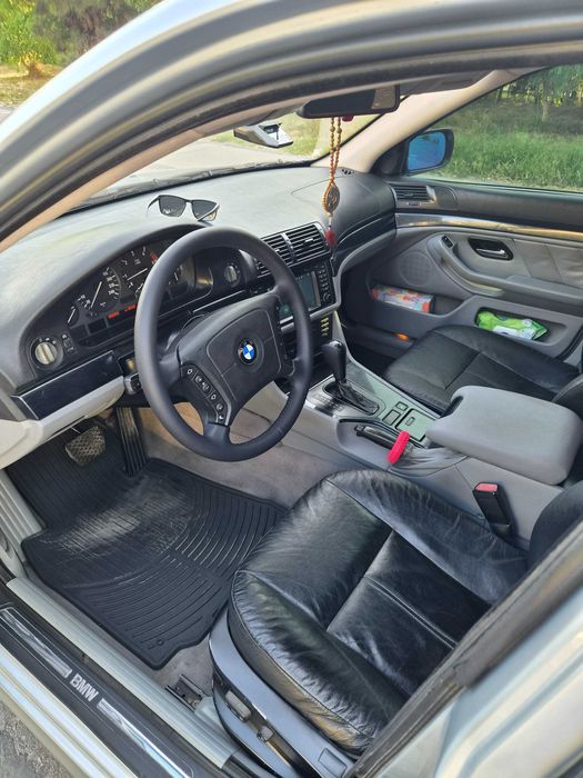 Продаю своя BMW E39
