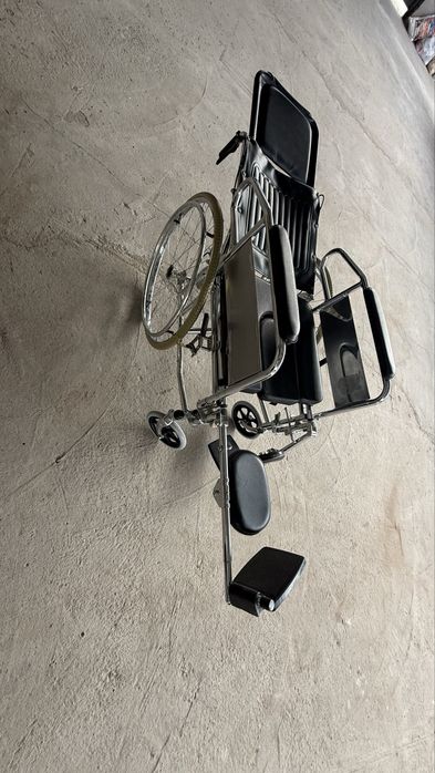 Коляска для инвалидов