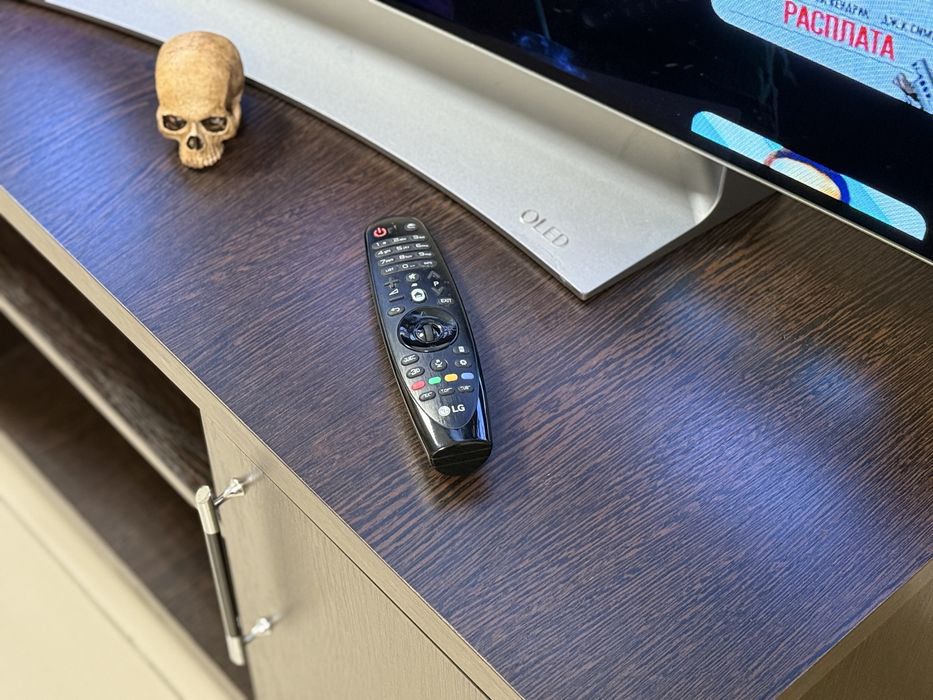 Телевизор LG 55EG910V