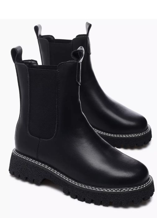 Продам пуховик куртку