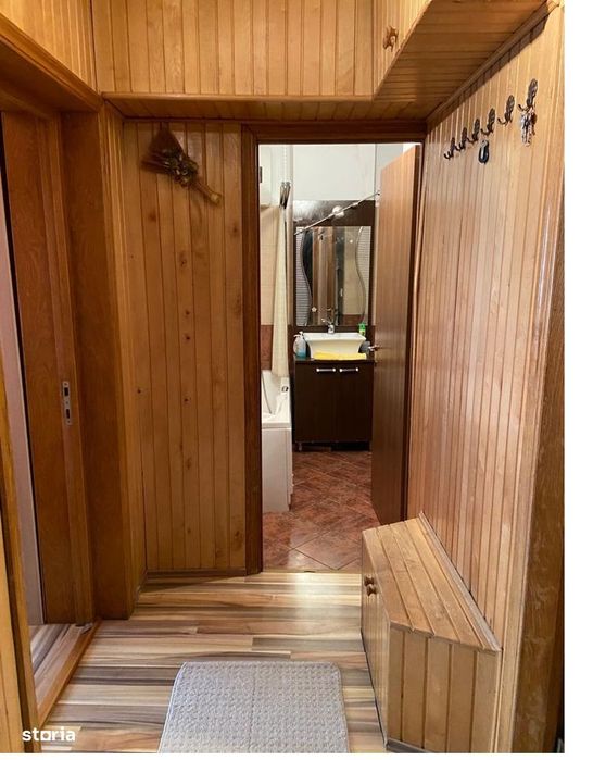 Apartament cu 2 camere decomandate - G. Enescu, zona Nordic