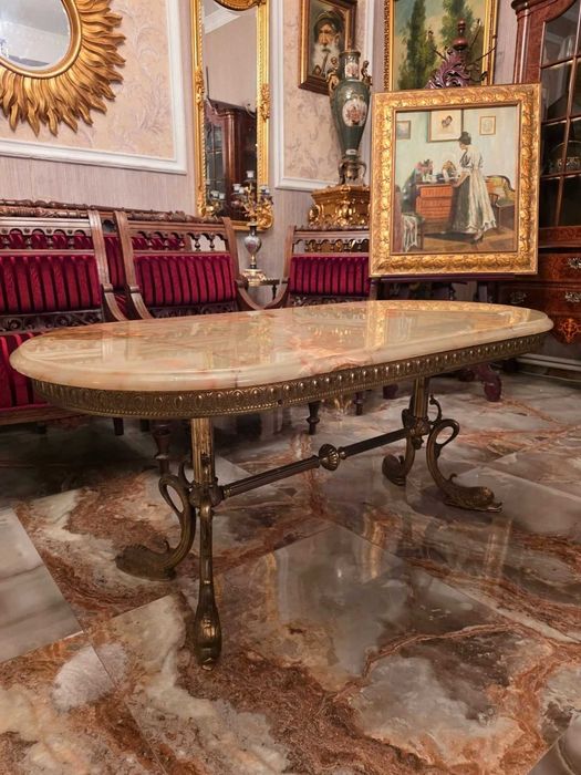 Masă de salon, vintage cu blat din onix și picioare din bronz masiv