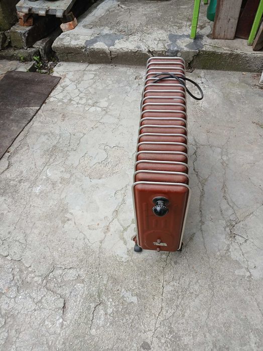 Продавам  ел. радиатор