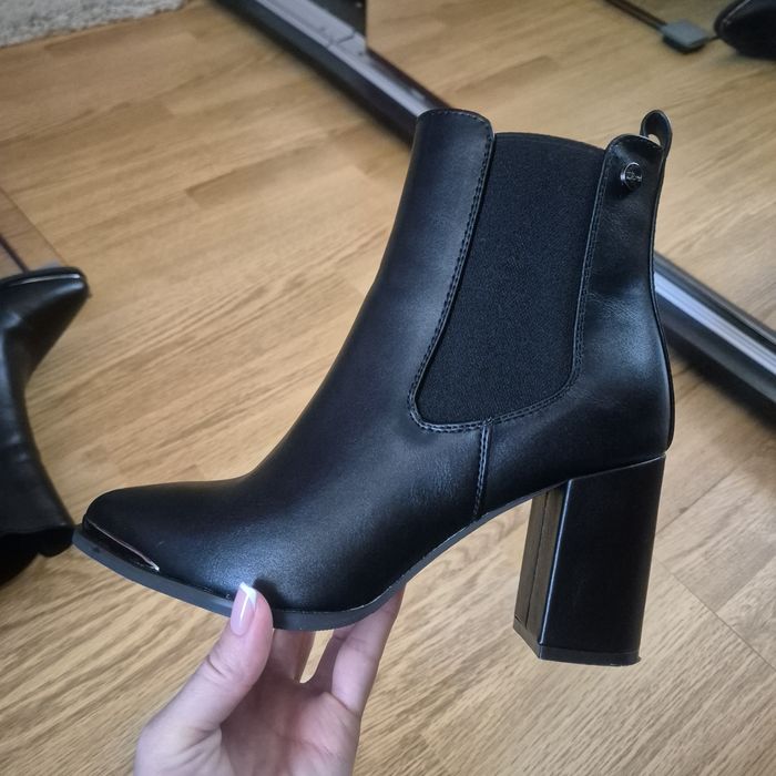 Botine DeeZee mas 37