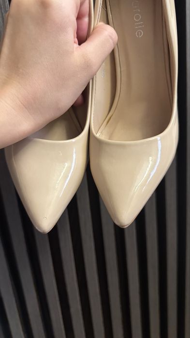 Pantofi stiletto marime 37
