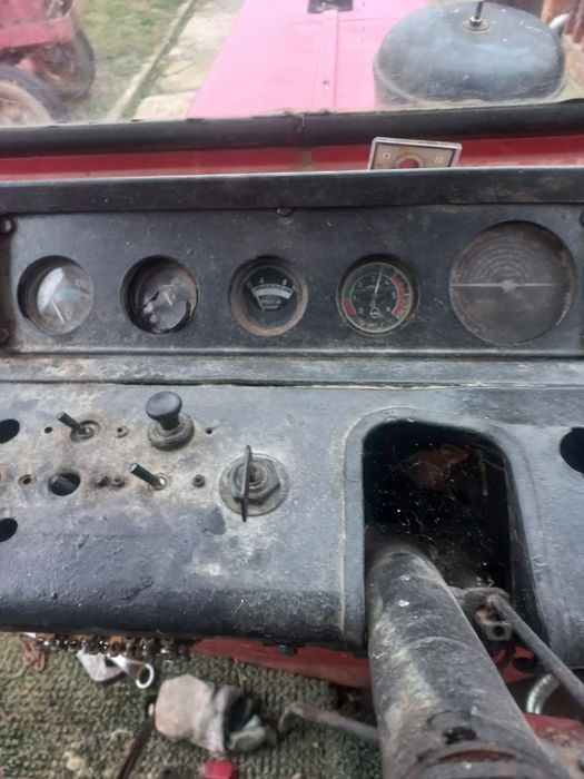 Vând Tractor Belarus 80cp