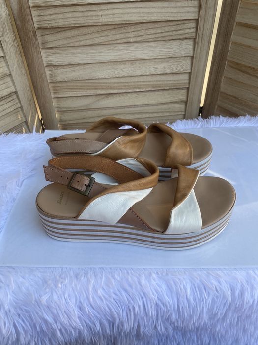 Sandale piele naturală Bata