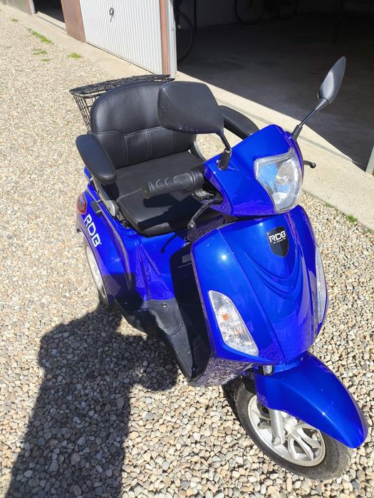 TRICICLU Scuter electric RDB A-klass