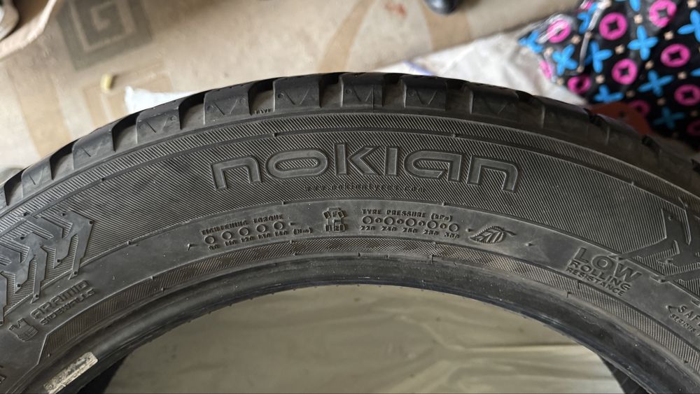 Балон Шина в хорошем состаяние