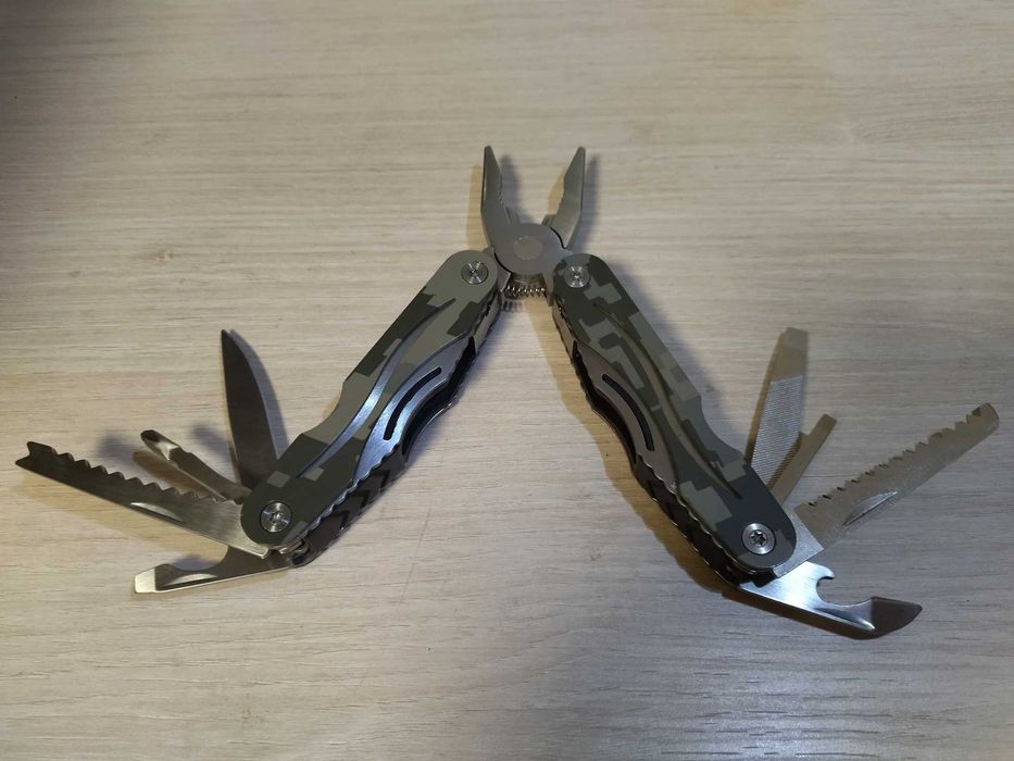 Мультитул Traveler (новый).