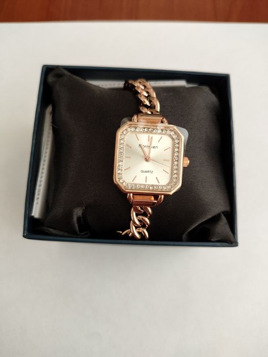 Женские часы " Вечная классика"