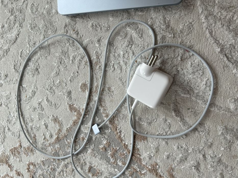 2025г М4 ноут Макбук Macbook