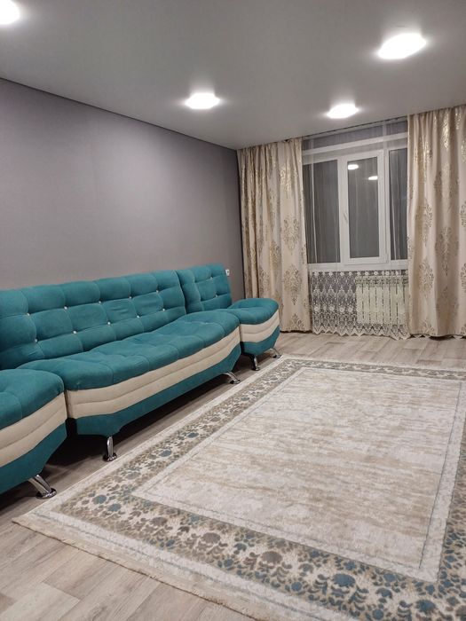 Сдам 2 комн.кв на 19 мкр ,день,ночь,сутки.