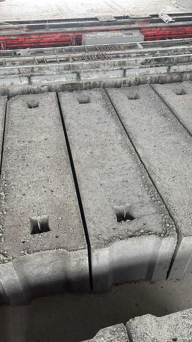 Строительные фундаментные блоки