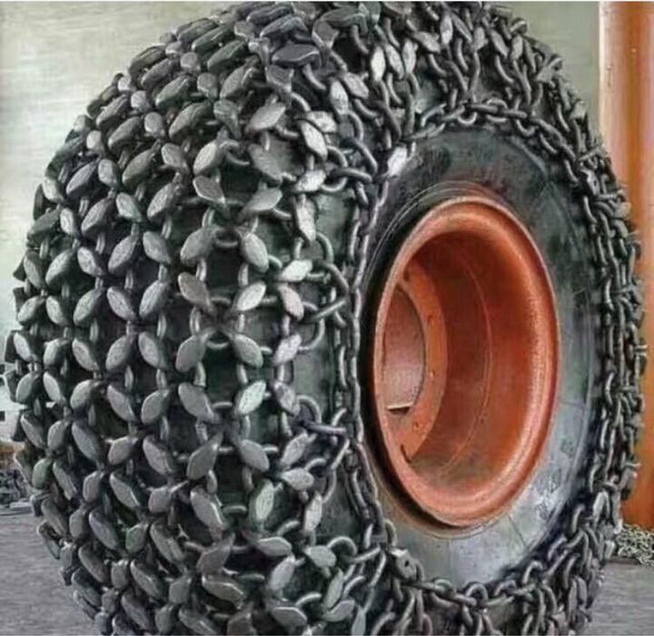 Есть цепи на погрузчик