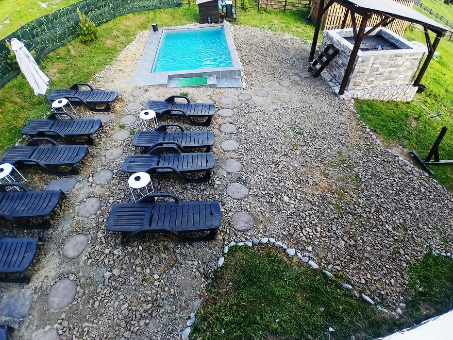 Cabana de inchiriat