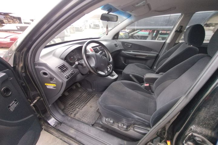 Egr Hyundai Tucson 2007 2.0 CRDi MT 4WD (112 hp)
