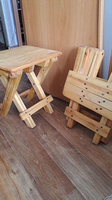 Продаж стулья рыбалка и дома