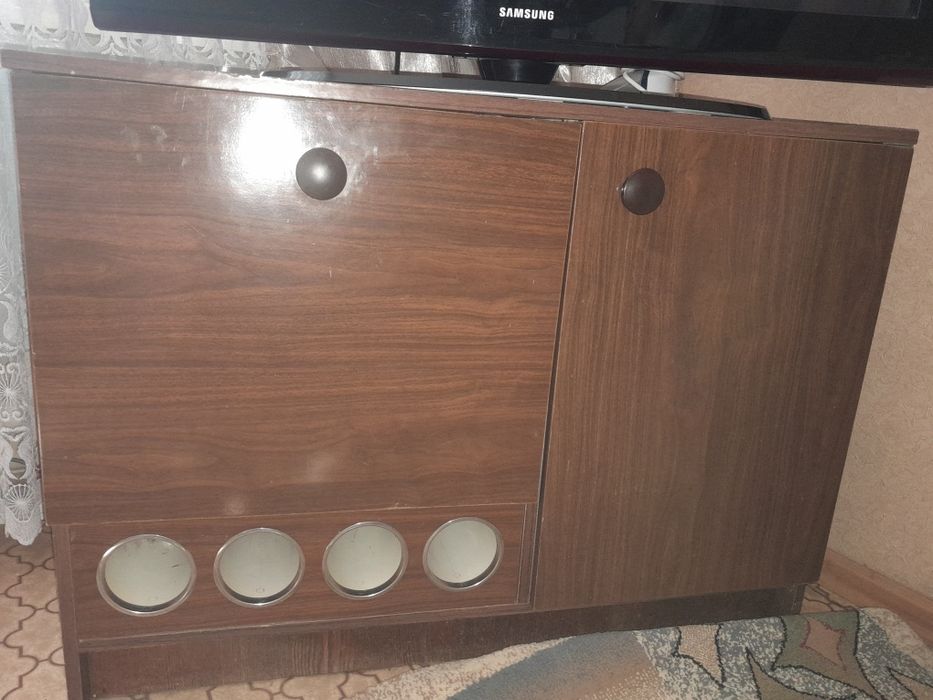 Продам телевизор плазменный