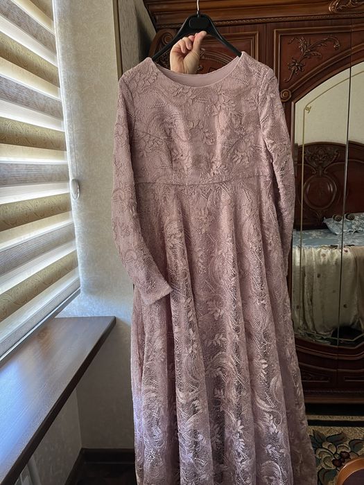 Вечерни койне гипюрли