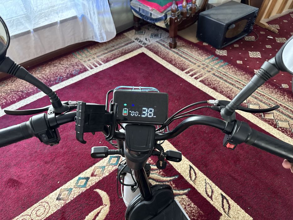 электроный скутер