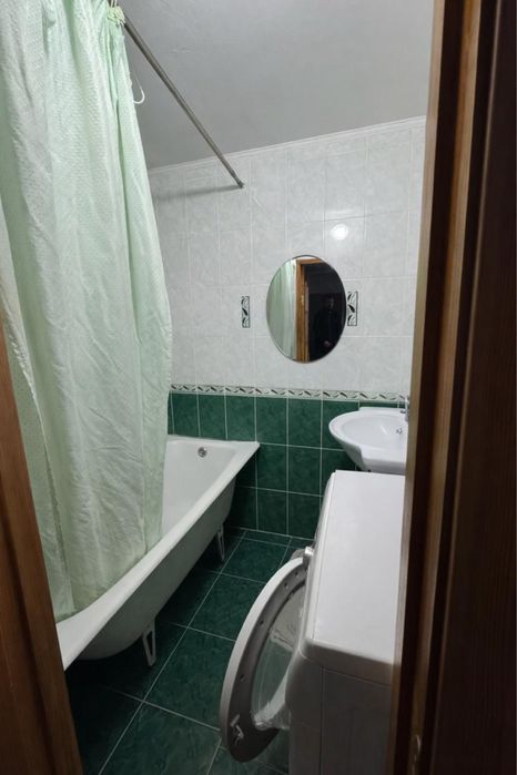 Продам 2 комнатную квартиру