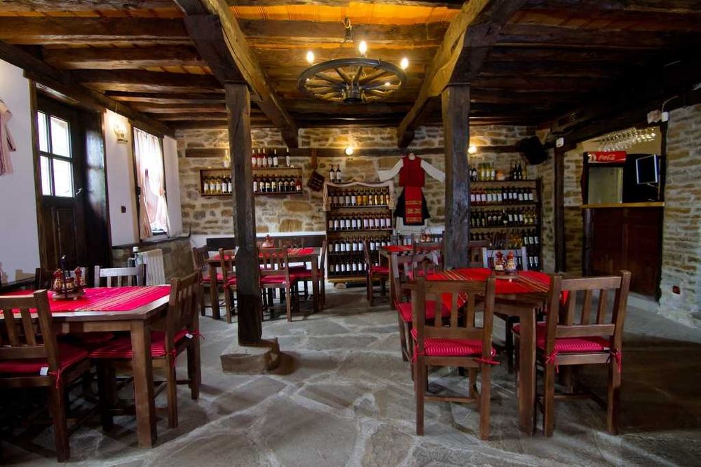 Продава се Къща в с. Стефаново, Област Ловеч - 626 кв.м за 750 €/кв.м - Снимка #6