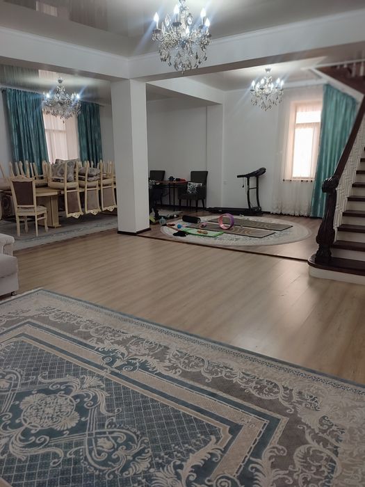 Продается дом в центре города