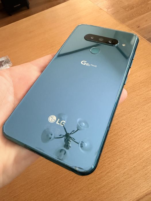 LG G8S Thinq в много добро състояние
