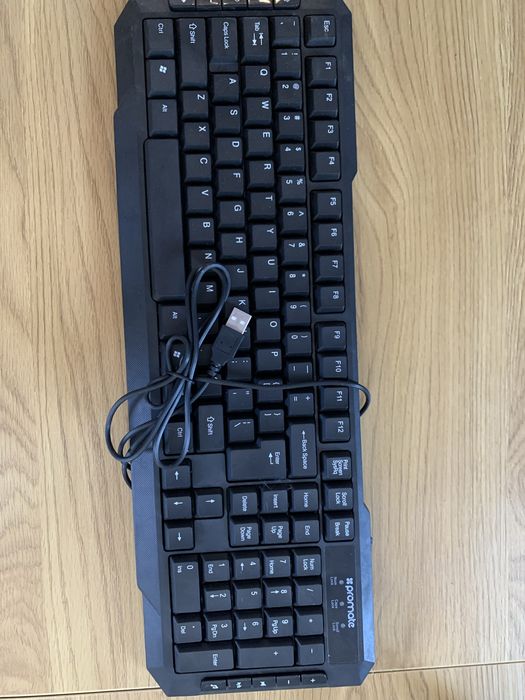 Tastatură calculator,noua!