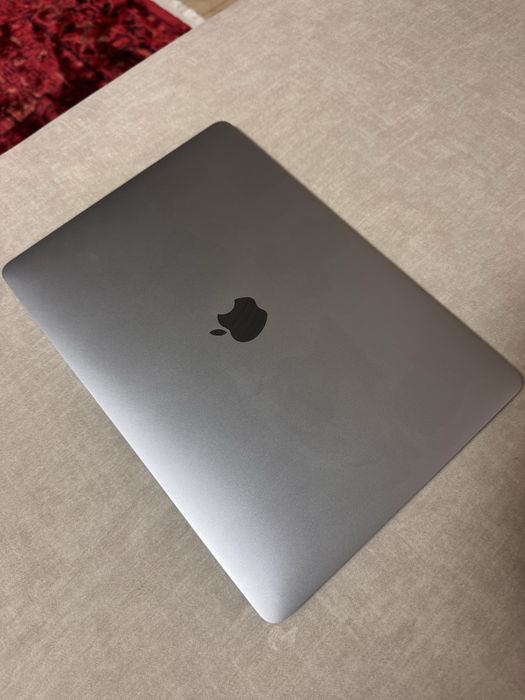 Macbook pro, 2017, 256 gb