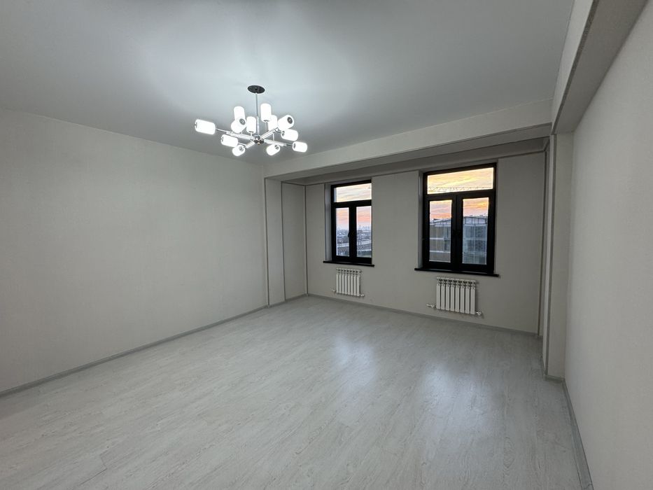 Новостройка 2/8/13 срочно сотилади