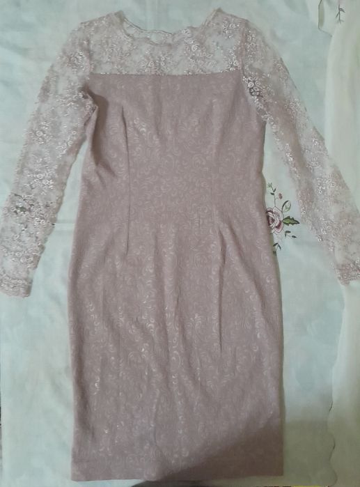 Вечерние платье в хорошем состоянии