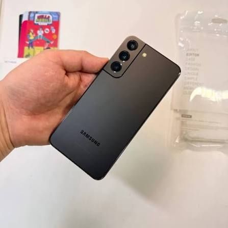 samsung s22 5G 256/8