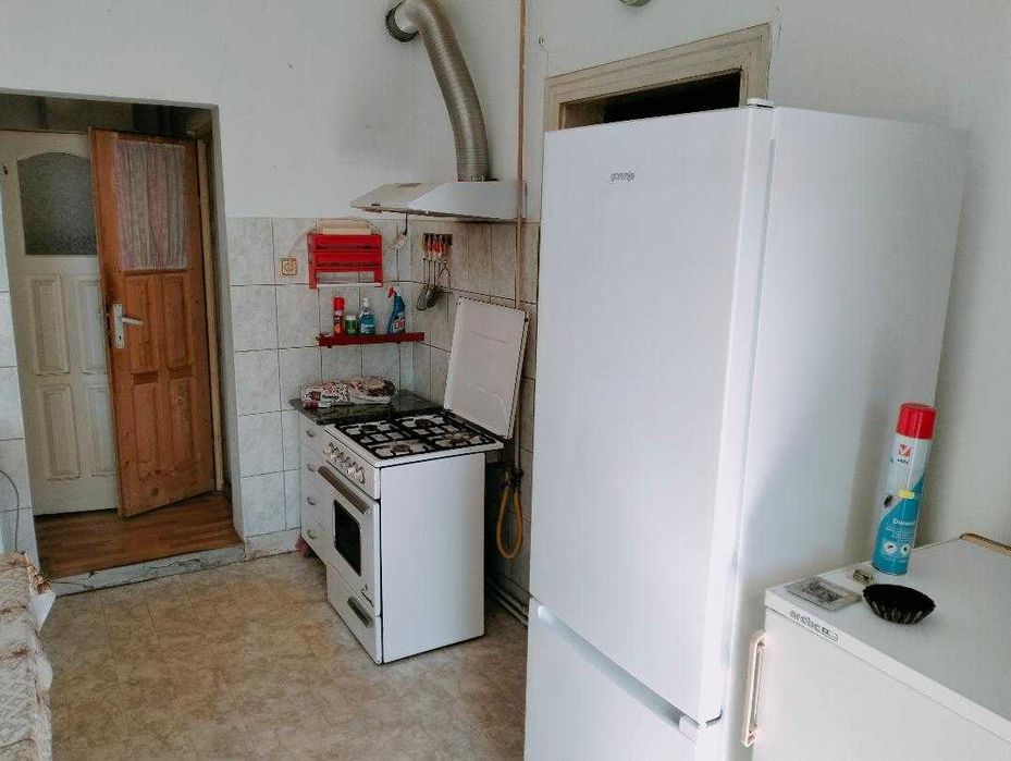 Casă de vânzare 3 camare pe un teren de 1130 m.p.