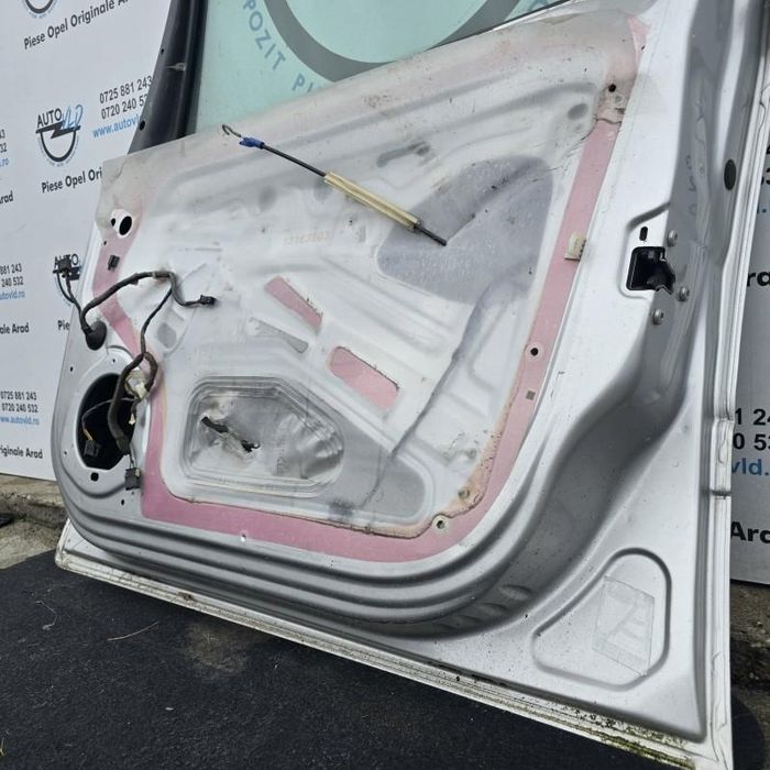Portiera usa dreapta fata Opel Zafira B Facelift